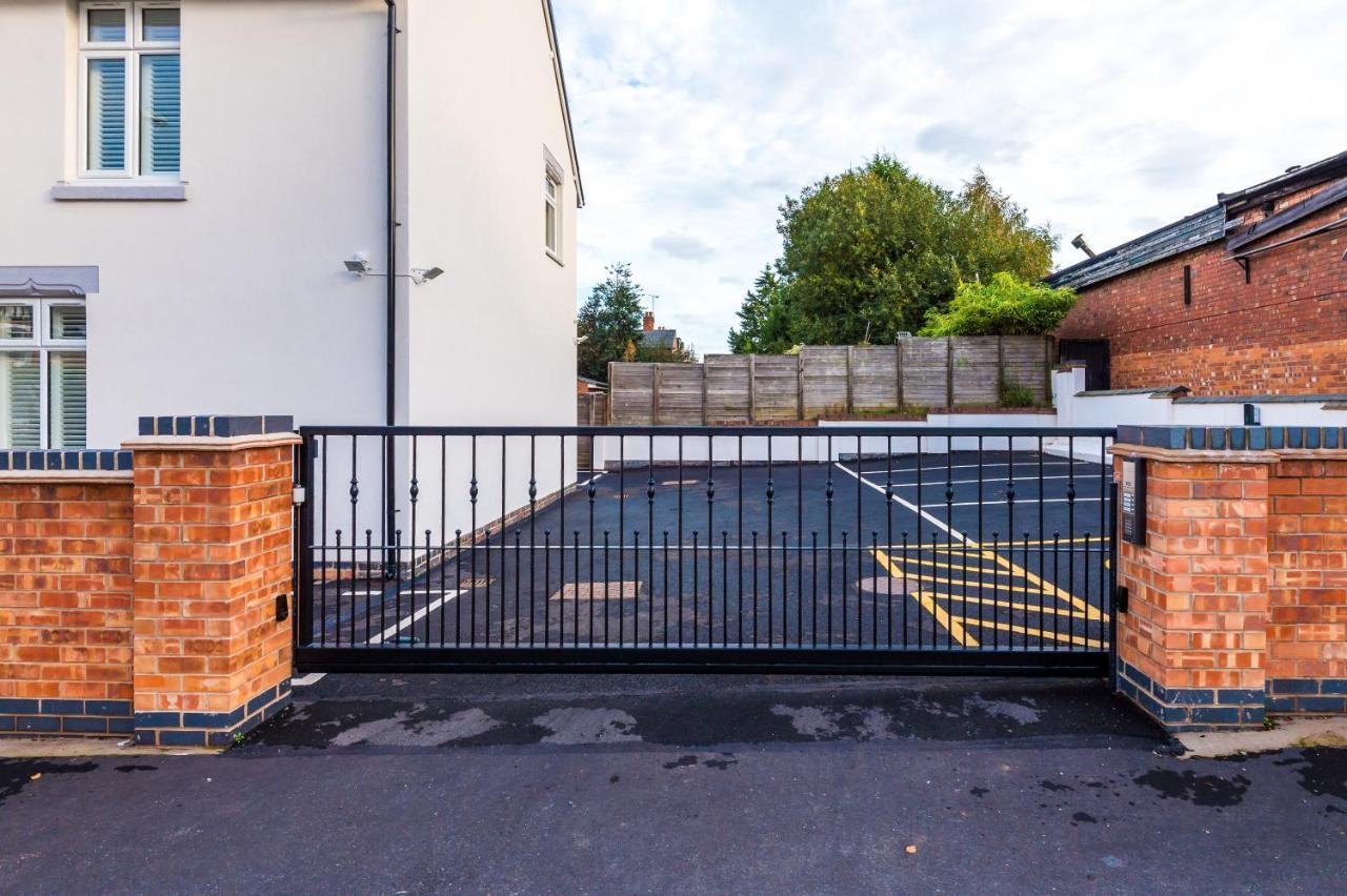 Hearsall Place Serviced Apartment Coventry Exteriér fotografie